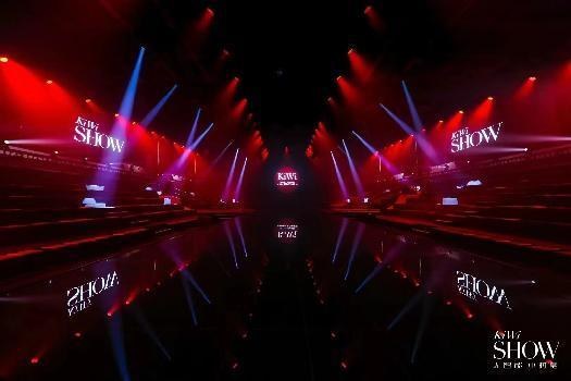 五菱 KiWi SHOW / 五菱佳辰大 7 座百变嘉年华 - 6